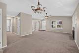 722 Stoneridge Loop - Photo 9