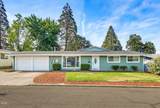208 Kings Way - Photo 1