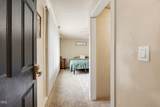 208 Kings Way - Photo 21