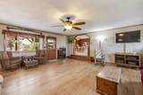 7432 Vista View Road - Photo 10