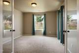 2447 Greenwood Avenue - Photo 9