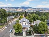 533 Fairview Street - Photo 4