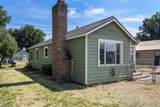 834 Ewen Street - Photo 2