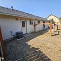 825 Poplar Place - Photo 11