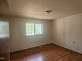 825 Poplar Place - Photo 17