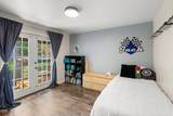 521 Sunrise Avenue - Photo 12