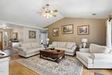 2713 Trinity Way - Photo 7