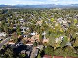 254 Rogue River Avenue - Photo 43