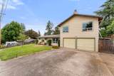 1058 Linda Avenue - Photo 3