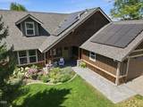 2238 Oak Avenue - Photo 2