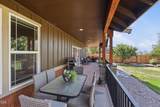 2238 Oak Avenue - Photo 62