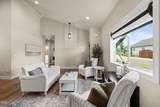 305 Moody Lane - Photo 10