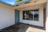 7675 Gladstone Avenue - Photo 11