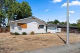 7675 Gladstone Avenue - Photo 9