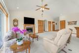 560 Rachel Lynn Way - Photo 4