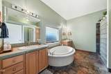 15944 Woodchip Lane - Photo 32