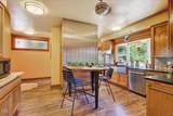 560 Oregon Street - Photo 14