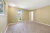 567 Stoneham Circle - Photo 18