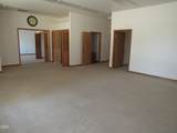 663 Jefferson Avenue - Photo 6