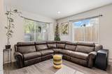 400 Oak Street - Photo 3