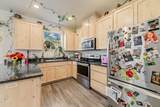 400 Oak Street - Photo 9
