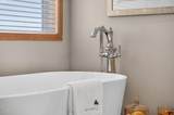 17555 Mountain View Road - Photo 78