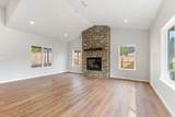 112 Crest Drive - Photo 3