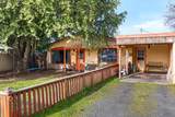 32 Chestnut Avenue - Photo 2