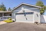 16690 Oakridge Place - Photo 38