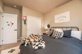 2557 Glen Oak Avenue - Photo 12