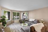 2530 Seneca Street - Photo 3
