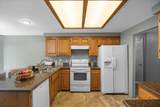 2530 Seneca Street - Photo 7