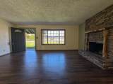 5912 Onyx Avenue - Photo 7