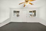 838 Dakota Avenue - Photo 21