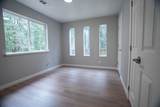 709 Pinewood Way - Photo 16