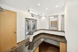 810 O'hare Parkway - Photo 8