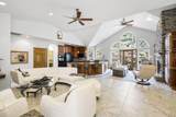 2279 Putnam Road - Photo 14