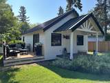 852 Columbia Street - Photo 2