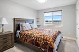 2240 Oak Court - Photo 47