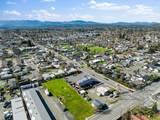 2039 Redwood Avenue - Photo 42