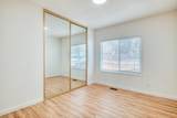 1033 Laurelwood Place - Photo 32