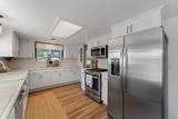 1206 Devonshire Way - Photo 9