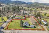 593 Crowson Road - Photo 36
