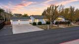 533 Shoshone Drive - Photo 1