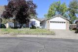 17 Blue Heron Court - Photo 1