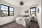 20055 Pacific Heights Road - Photo 40