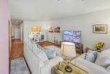 818 Pavilion Place - Photo 5