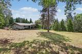 758 Summit Loop - Photo 17