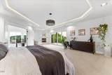 1013 Roxy Ann Road - Photo 18