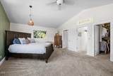 1043 Thelma Way - Photo 17